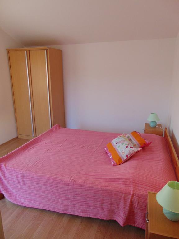 Apartments Borozan Vinisce Room photo