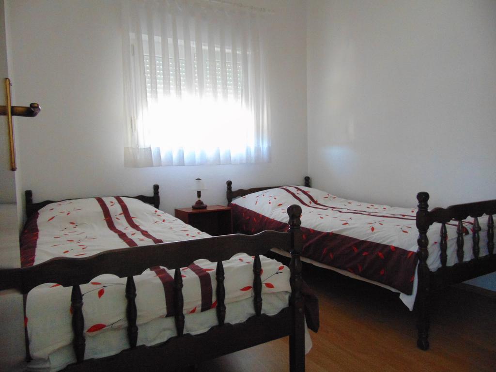 Apartments Borozan Vinisce Room photo